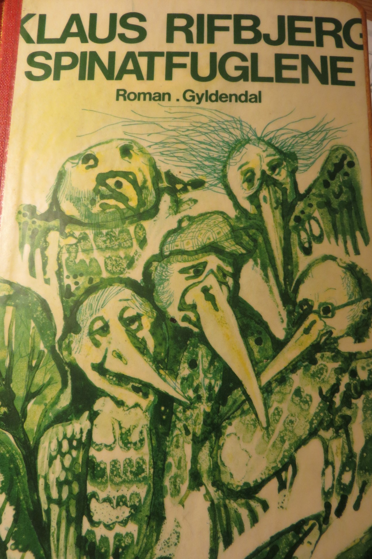 Omslaget af Klaus Rifbjergs roman Spinatfuglene